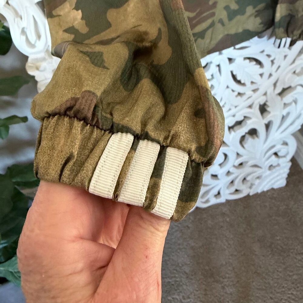 Adidas Camo Windbreaker - Picture 11 of 12